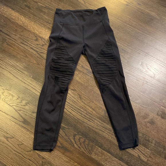 Nanette Lepore Moto Leggings Small S Mesh Panel EUC Black - Picture 1 of 8